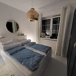 Przy Jeziorze Appartement